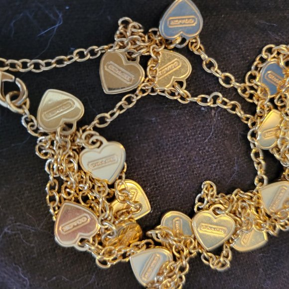 Coach long heart necklace - Picture 3 of 4
